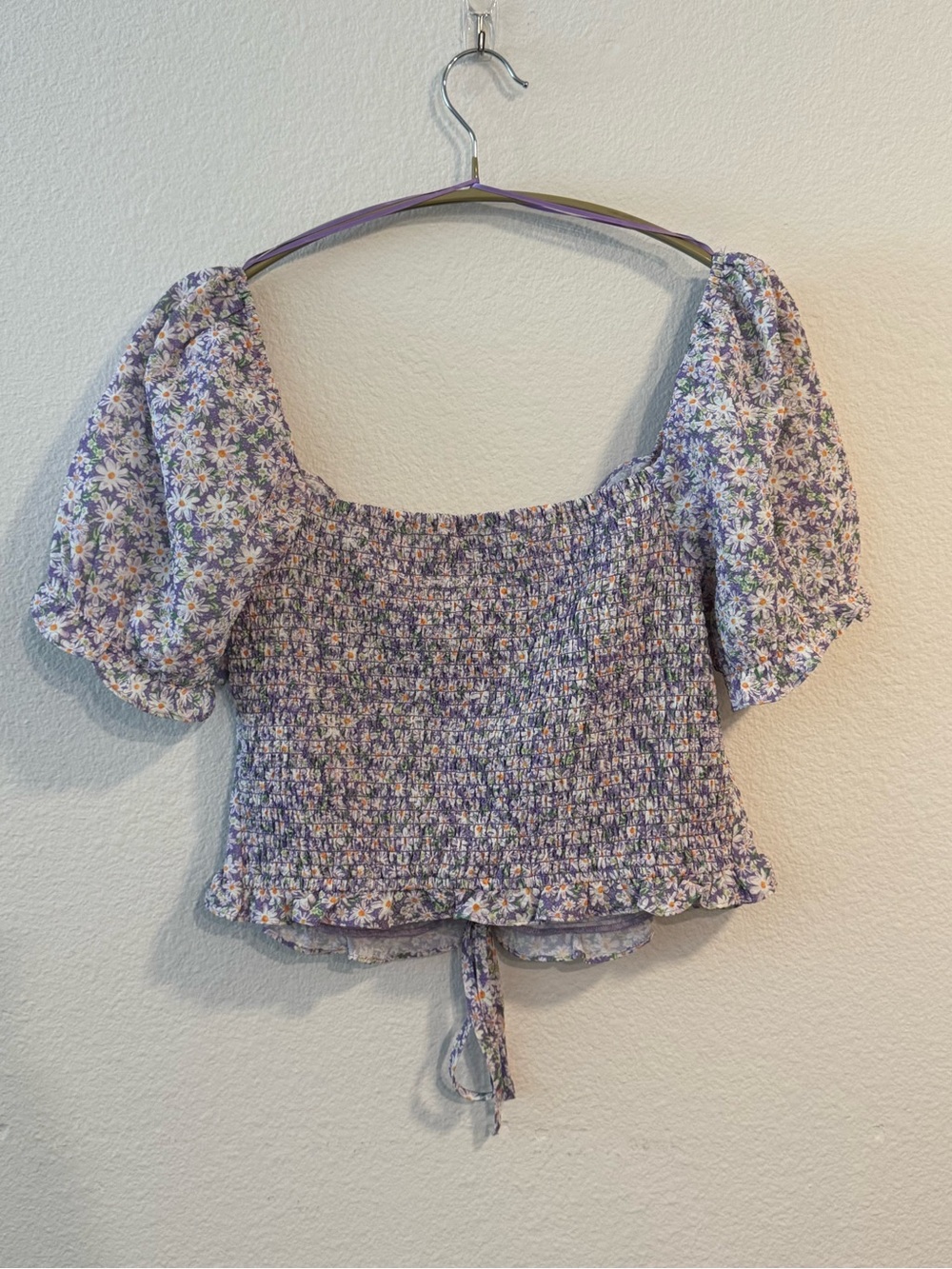 Elodie Lavender Daisy Ruched Drawstring Crop Top - Picture 4 of 6